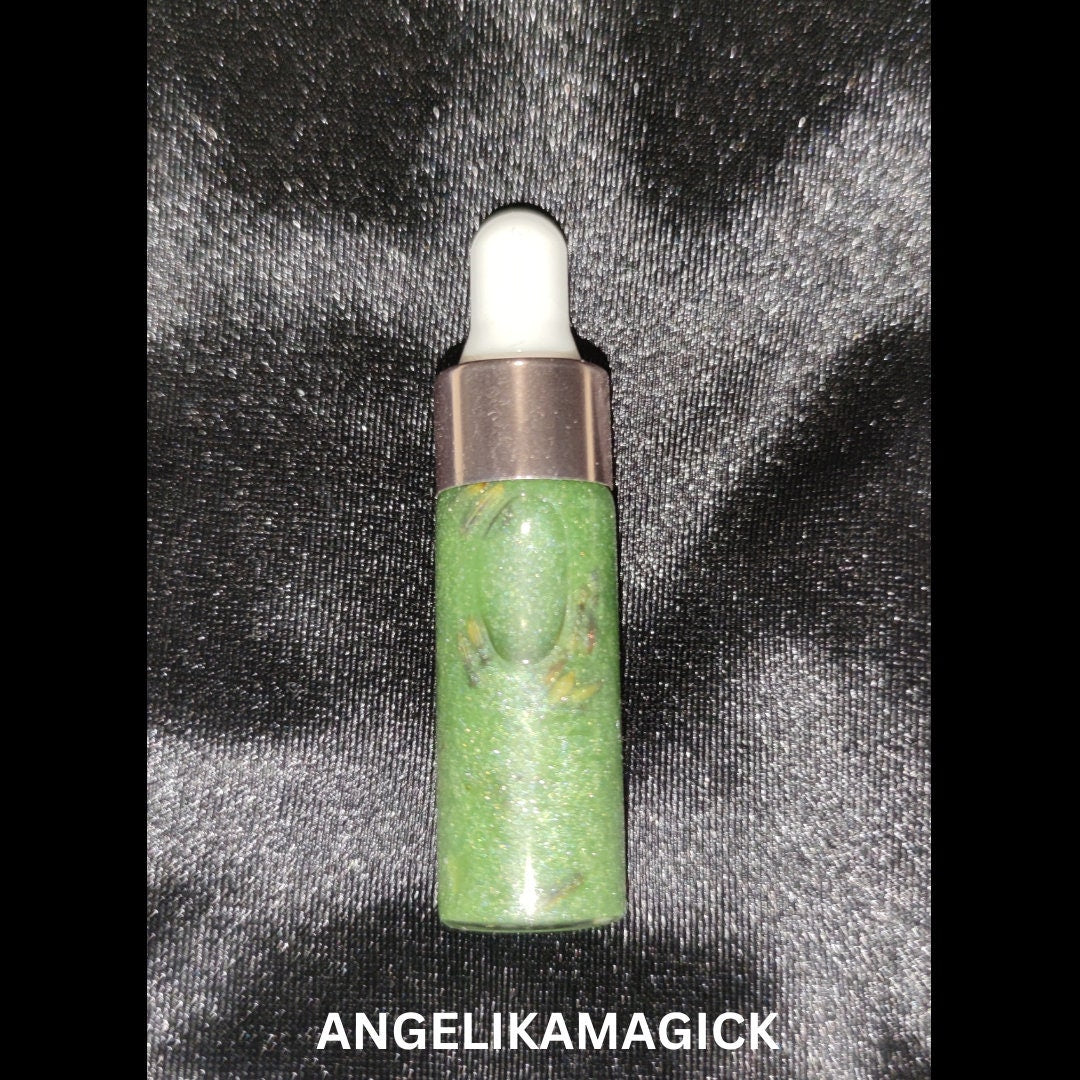 One 5ml bottle - Forest Moss -Handcrafted Ritual Magical Oil - Intention Oil - Spell Oil - Spirit Offering Oil - by Angelika Magick