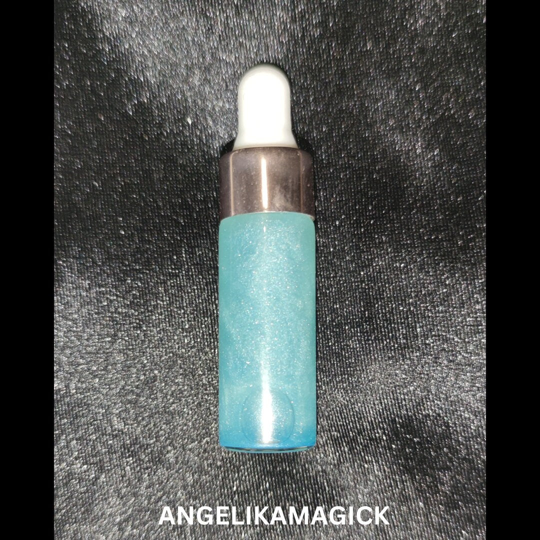 One 5ml bottle - Acquatica - Handcrafted Ritual Magical Oil - Intention Oil - Spell Oil - Spirit Offering Oil - by Angelika Magick