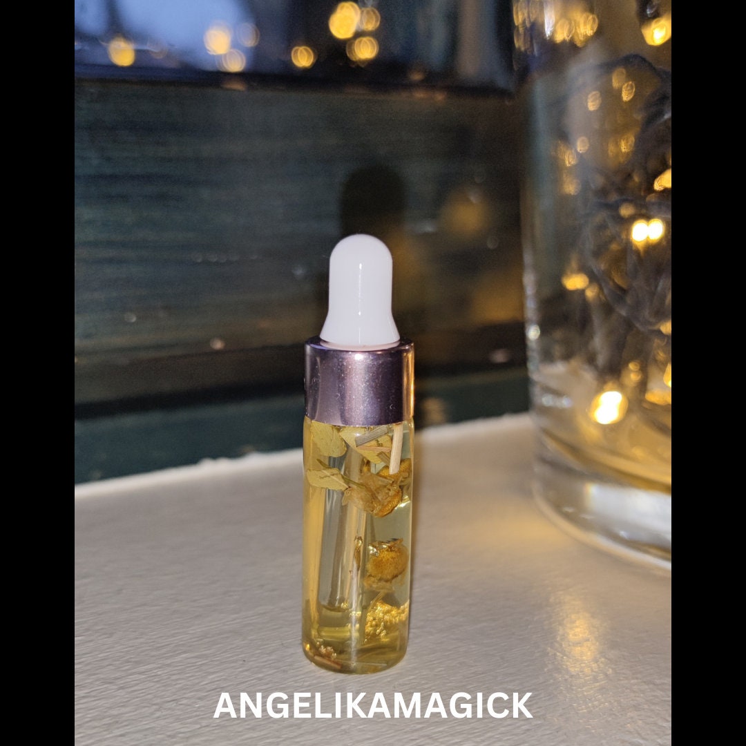 One 5ml bottles - Draconic Gold - Handcrafted Ritual Magical Oil - Intention Oil - Spell Oil - Spirit Offering Oil - by Angelika Magick
